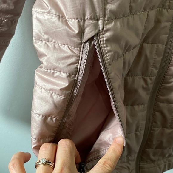 PATAGONIA Nano Puff® Jacket Mauve Pink Size XS - Picture 6 of 13